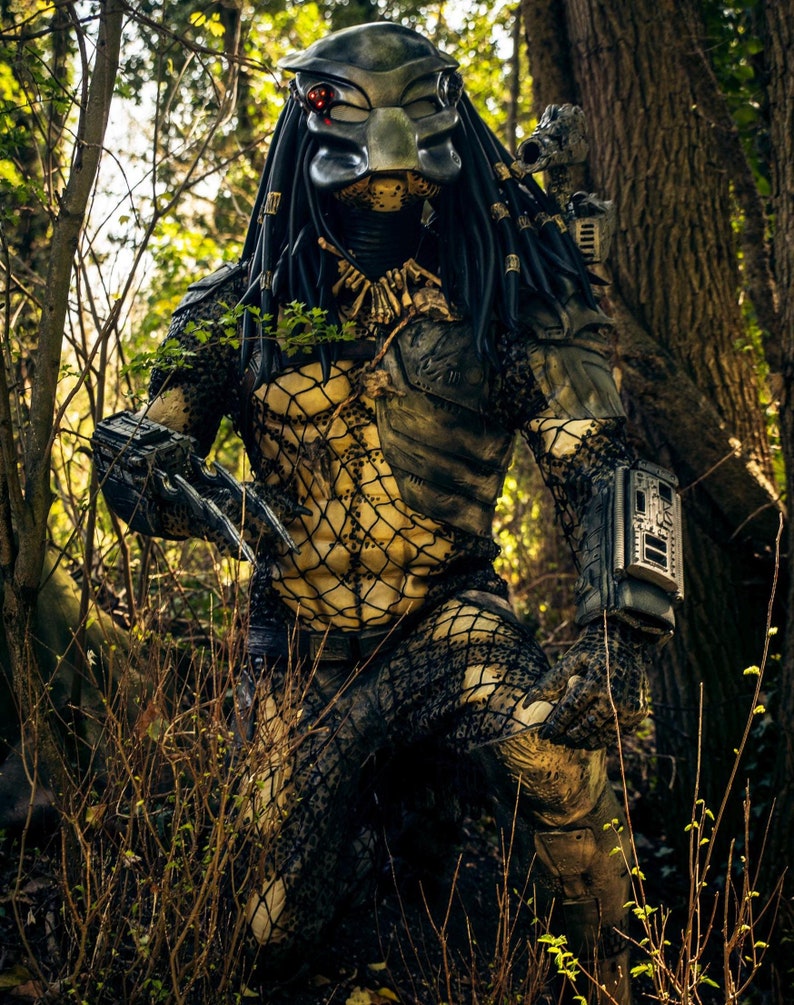Predator Deluxe Cosplay Costume